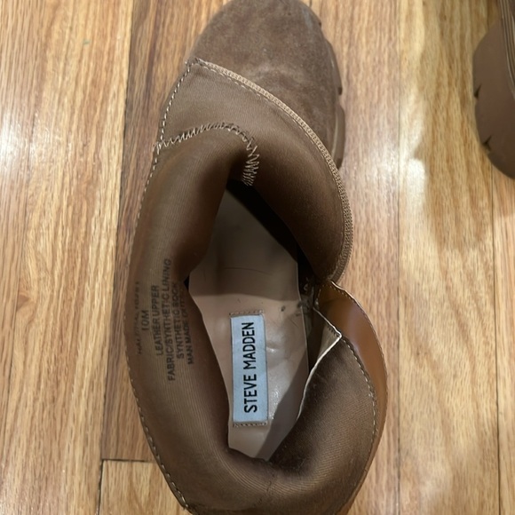 Chunky suede bootie - Picture 7 of 8